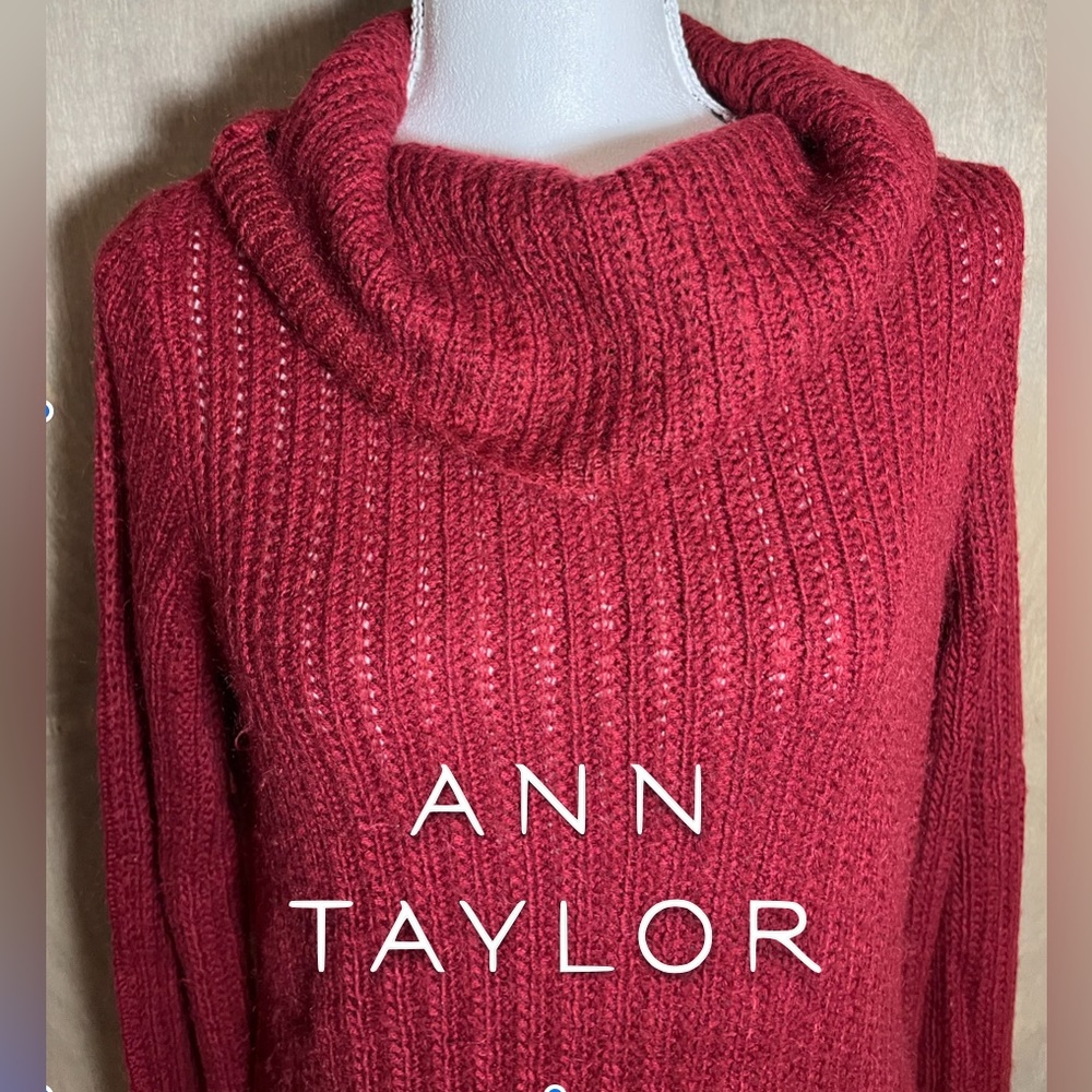Ann Taylor Red Acrylic/Mohair Fuzzy Cowl neck Sweater M